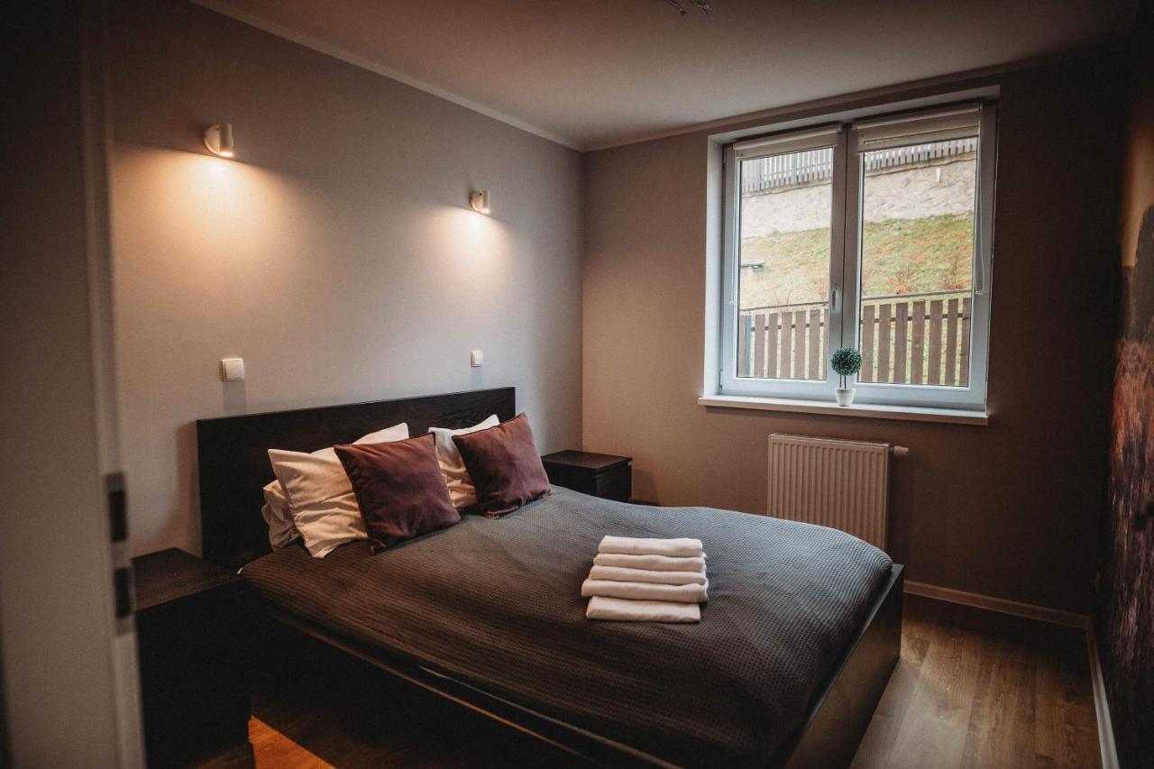 Wrzos Karkonoszy Apartment ชกลาร์สกา ปอเรมบา ภายนอก รูปภาพ