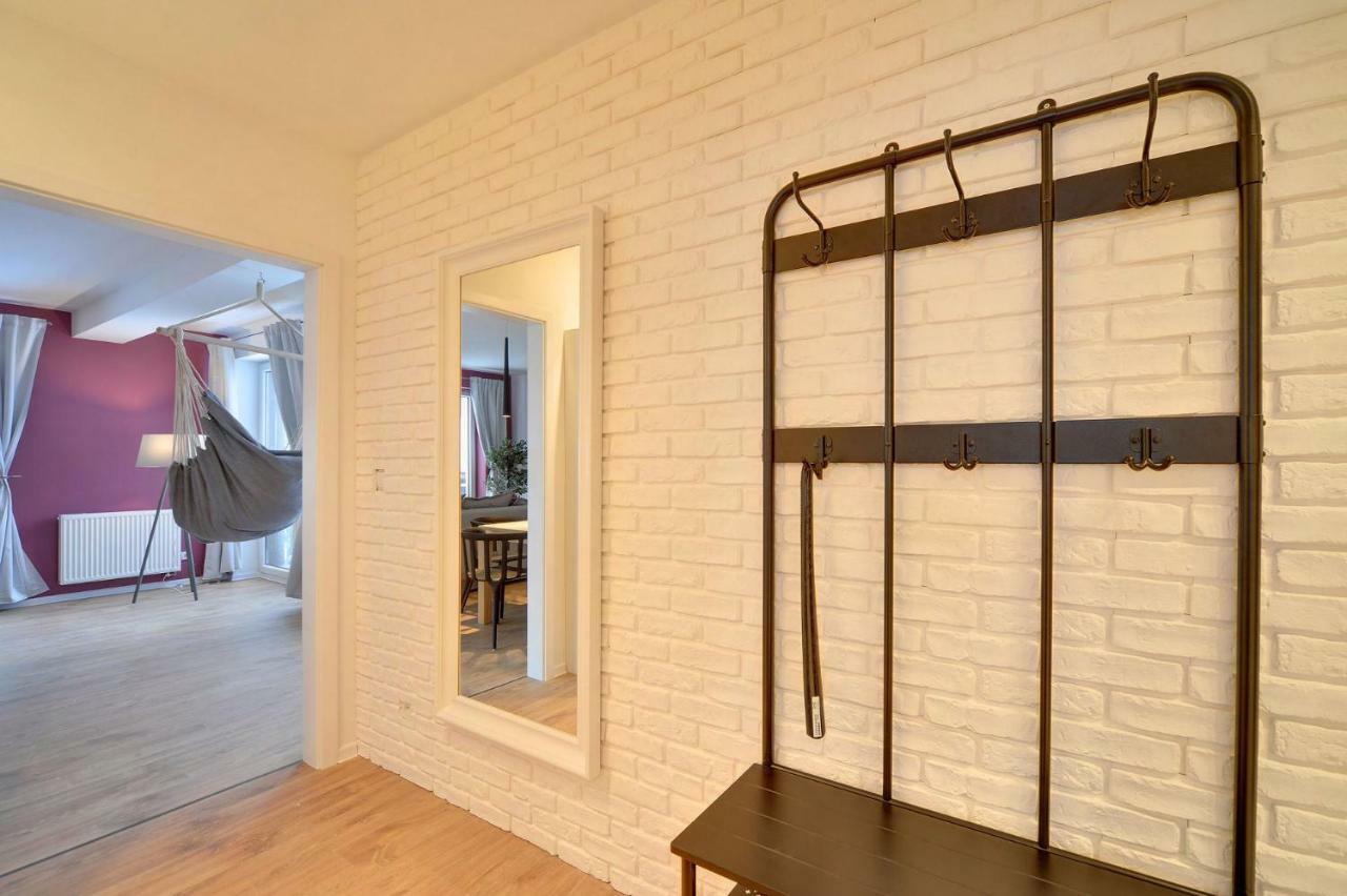 Wrzos Karkonoszy Apartment ชกลาร์สกา ปอเรมบา ภายนอก รูปภาพ